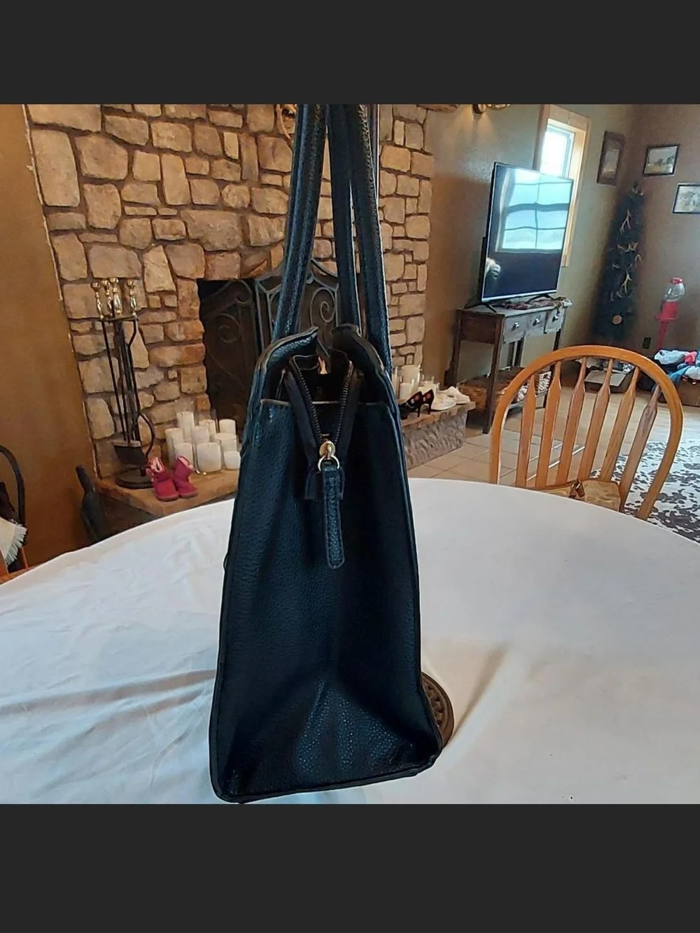 Unbranded LG Black Satchel w/ Crossbody Strap